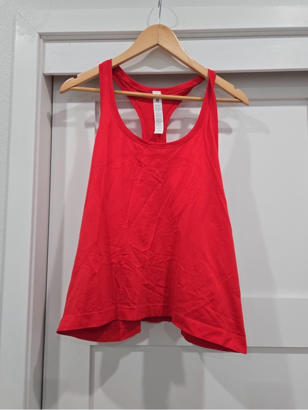 NWT Lululemon Swiftly Tech Racer Tank Race Length Size 14 Red